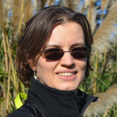 [joanna_klukowska_headshot:MEDIASTORE_LEAF]@7b2fe210