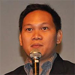 [Omar_Tamayo1_English_writing_with_integrity_award.Educators_1:MEDIASTORE_LEAF]@242a5dad